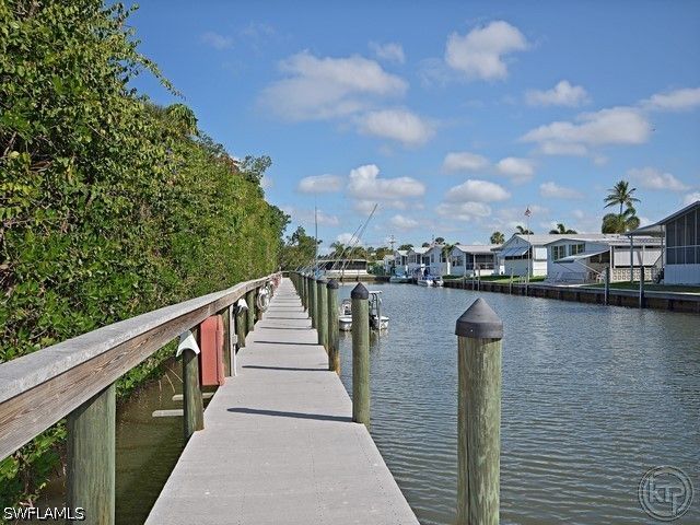 3072 Sandpiper Bay CIR M204, Naples, FL 34112