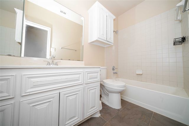 405 Fairweather Street, Desoto, TX 75115