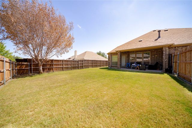 405 Fairweather Street, Desoto, TX 75115
