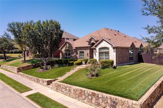 405 Fairweather Street, Desoto, TX 75115