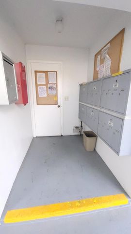 21 Norwich A, West Palm Beach, FL 33417