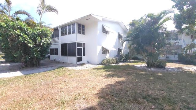 21 Norwich A, West Palm Beach, FL 33417