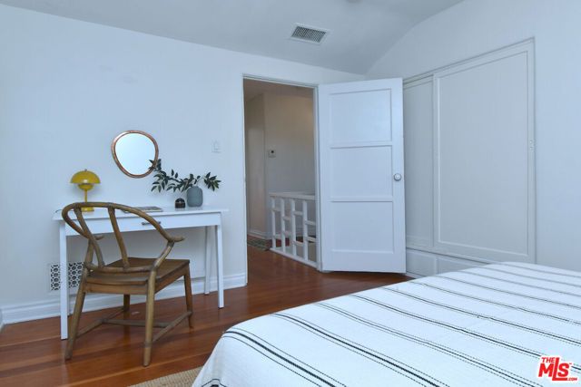 14017 Valley Vista Boulevard, Sherman Oaks, CA 91423