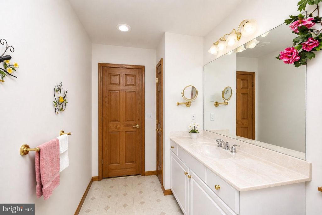 Image 25 of property listing at 389 SAWMILL HOLLOW RD, Swanton, MD 21561