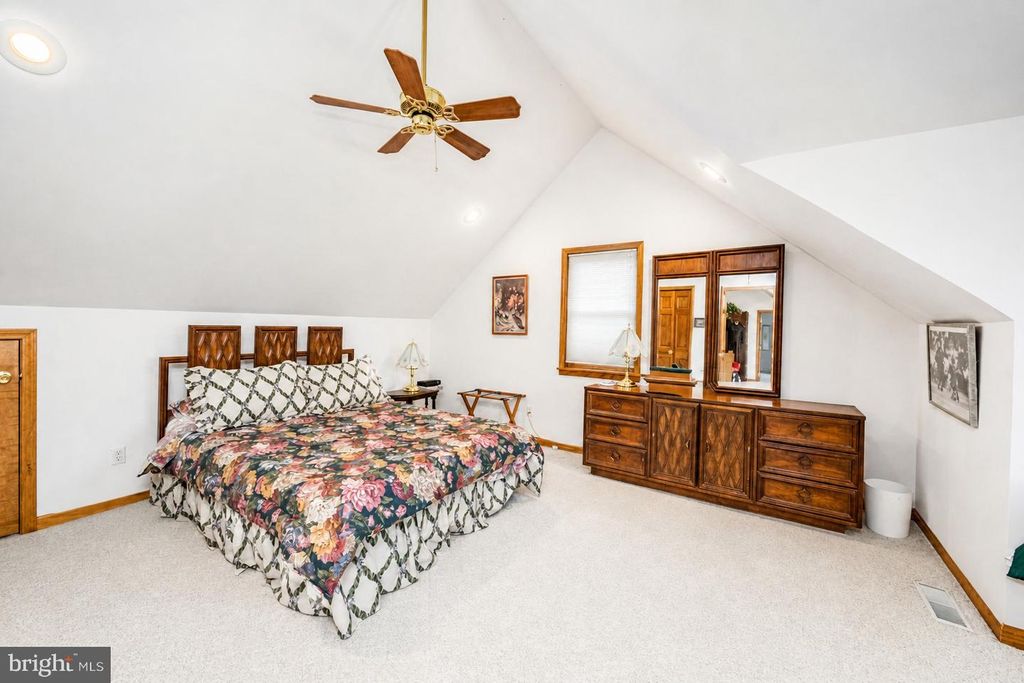 Image 32 of property listing at 389 SAWMILL HOLLOW RD, Swanton, MD 21561