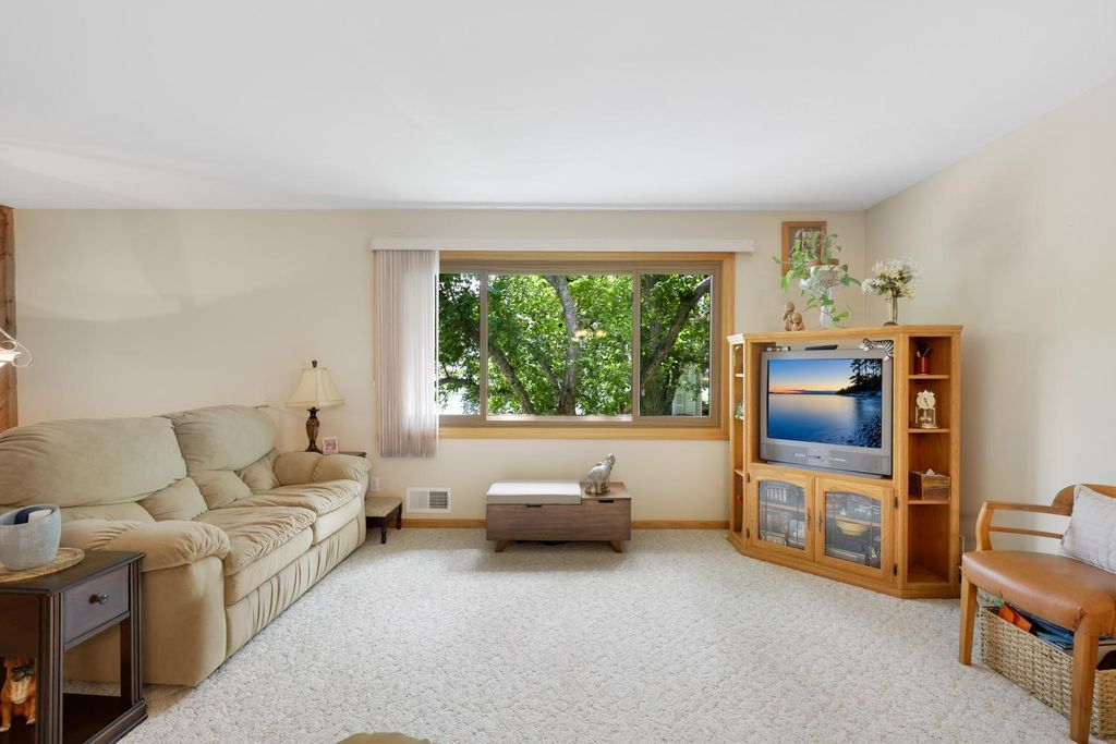 1501 W 140th Street, Burnsville, MN 55337 — photo 5