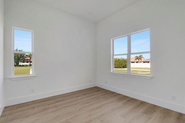 11750 SW Westcliffe Lane, Port St. Lucie, FL 34987