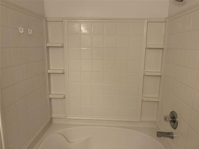 1260 Chinon Point, Lithonia, GA 30058
