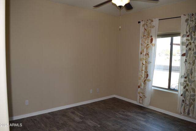 727 W ZION Lane, San Tan Valley, AZ 85143