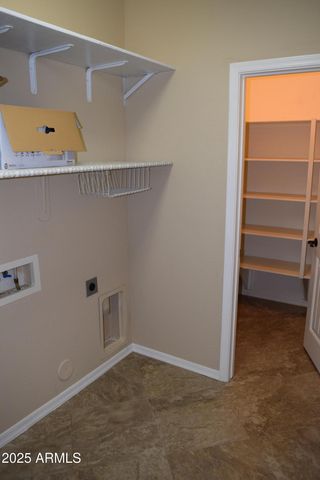 727 W ZION Lane, San Tan Valley, AZ 85143