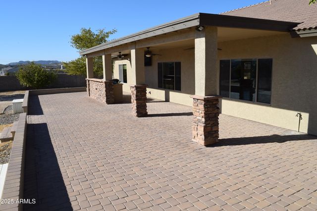 727 W ZION Lane, San Tan Valley, AZ 85143