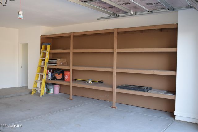 727 W ZION Lane, San Tan Valley, AZ 85143