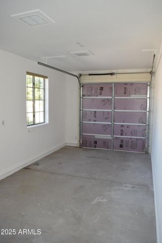 727 W ZION Lane, San Tan Valley, AZ 85143