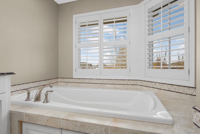 4465 Bluebell Trail S, Hamel, MN 55340