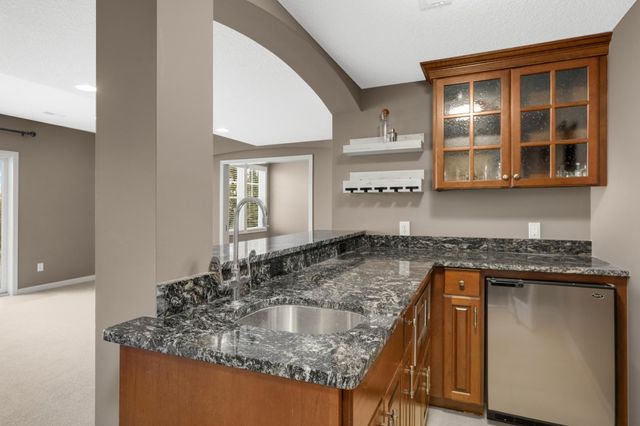 4465 Bluebell Trail S, Hamel, MN 55340