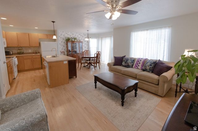 8058 S LISMORE LN, West Jordan, UT 84088