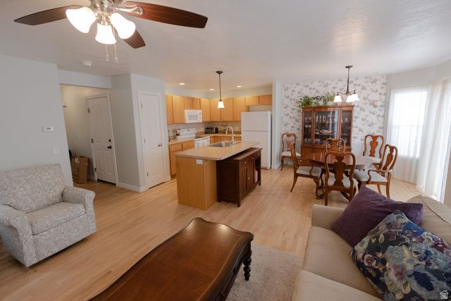 8058 S LISMORE LN, West Jordan, UT 84088