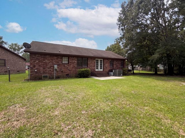 5 Cyprus Court, Goose Creek, SC 29445