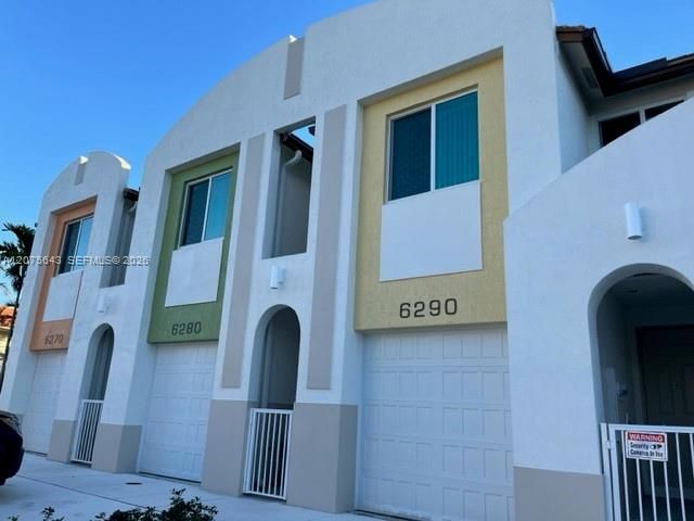 4729 SW 63rd Lane 4, Davie, FL 33314