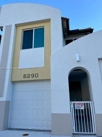 4729 SW 63rd Lane 4, Davie, FL 33314
