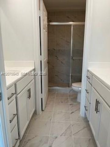 4729 SW 63rd Lane 4, Davie, FL 33314