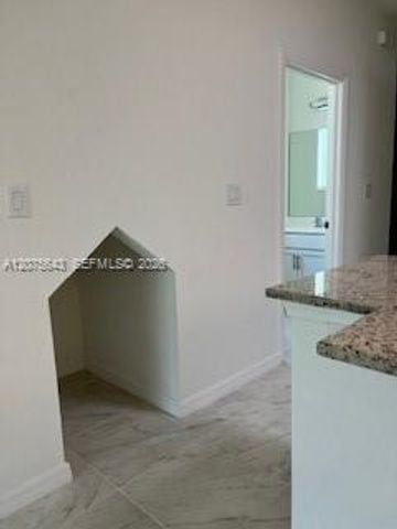 4729 SW 63rd Lane 4, Davie, FL 33314