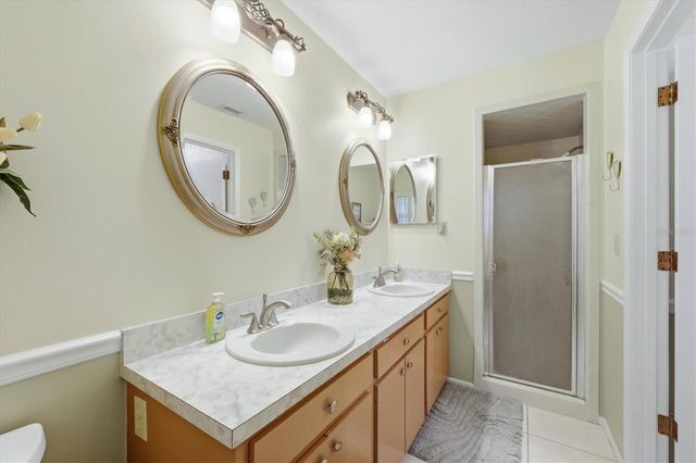 7963 N LEEWYNN DRIVE, Sarasota, FL 34240