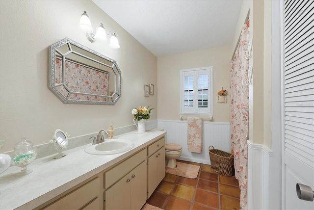7963 N LEEWYNN DRIVE, Sarasota, FL 34240