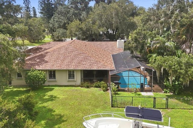 7963 N LEEWYNN DRIVE, Sarasota, FL 34240