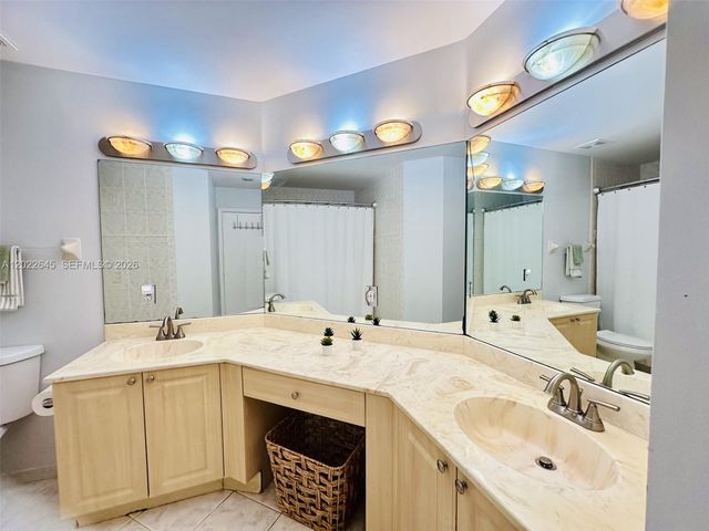 8952 NW 38th Dr., Coral Springs, FL 33065