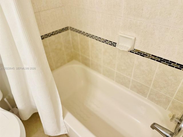 8952 NW 38th Dr., Coral Springs, FL 33065