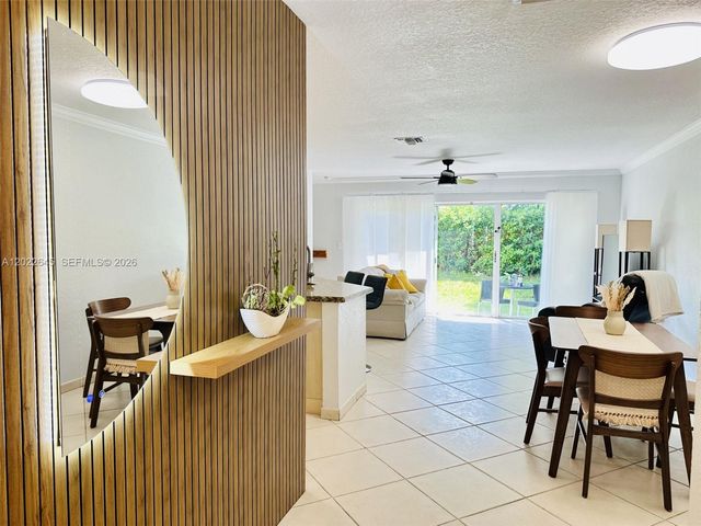 8952 NW 38th Dr., Coral Springs, FL 33065