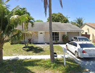 5489 Thurston Avenue, Lake Worth, FL 33463