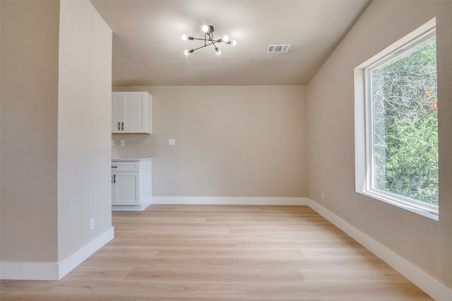 2406 White Oak Trail, Granbury, TX 76048