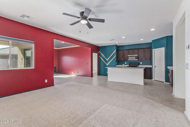 43687 W BUCKHORN Trail, Maricopa, AZ 85138