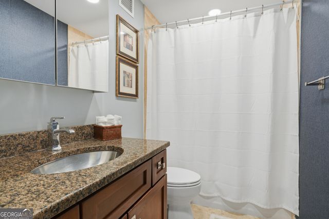 2479 Peachtree Road NE APT 1401, Atlanta, GA 30305