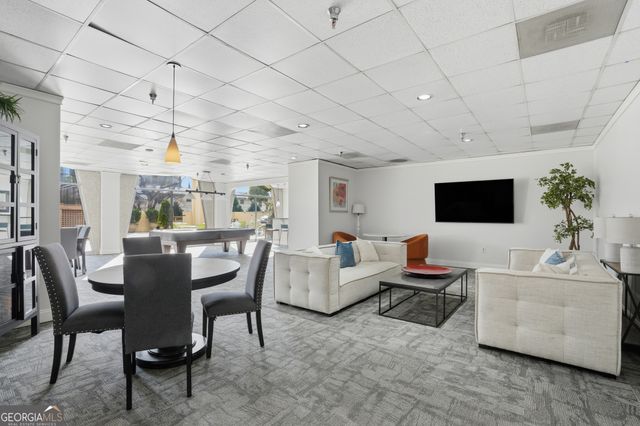 2479 Peachtree Road NE APT 1401, Atlanta, GA 30305