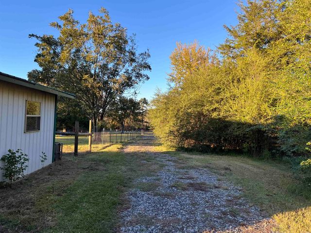 148 Johnston Road, Searcy, AR 72143