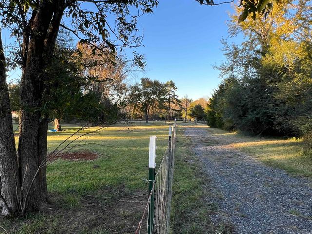 148 Johnston Road, Searcy, AR 72143