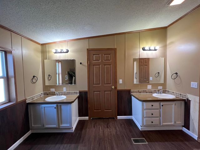 148 Johnston Road, Searcy, AR 72143