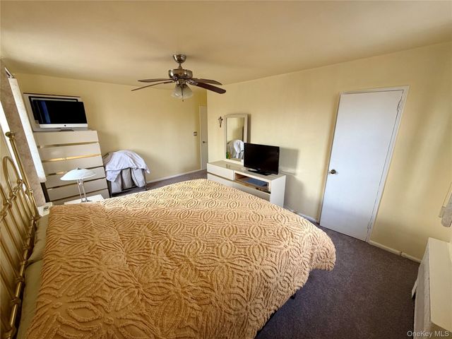 89-35 155 Avenue 4C, Howard Beach, NY 11414