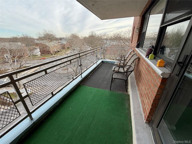 89-35 155 Avenue 4C, Howard Beach, NY 11414