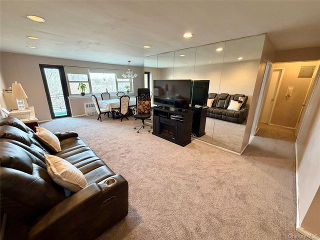 89-35 155 Avenue 4C, Howard Beach, NY 11414