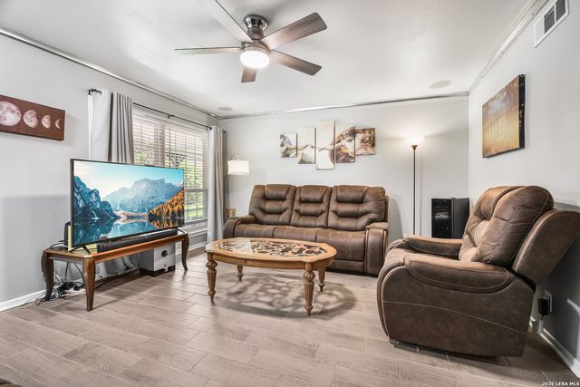 8401 N New Braunfels Ave Apt 146, San Antonio, TX 78209