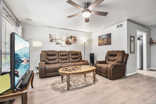 8401 N New Braunfels Ave Apt 146, San Antonio, TX 78209