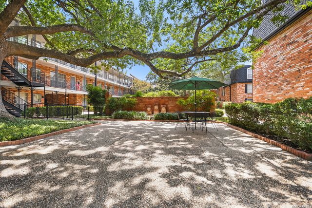 8401 N New Braunfels Ave Apt 146, San Antonio, TX 78209