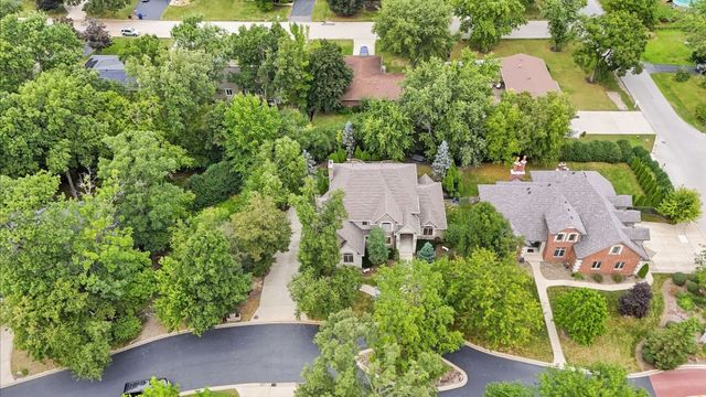 209 Linden Oaks Lane, New Lenox, IL 60451