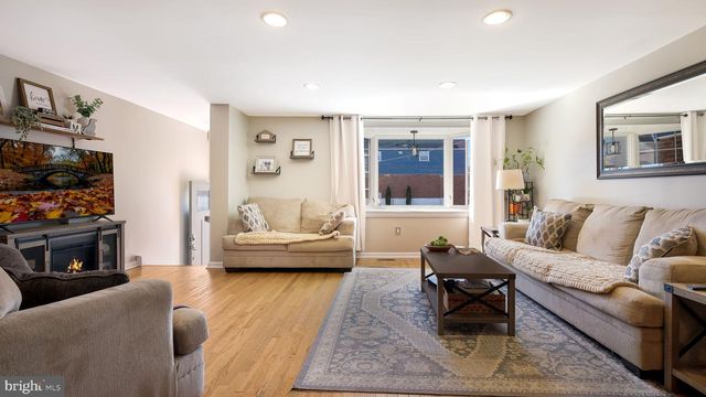 11720 DIMARCO DR, Philadelphia, PA 19154