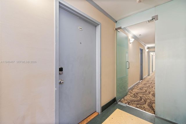 530 Ocean Dr 108, Miami Beach, FL 33139