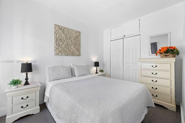 530 Ocean Dr 108, Miami Beach, FL 33139